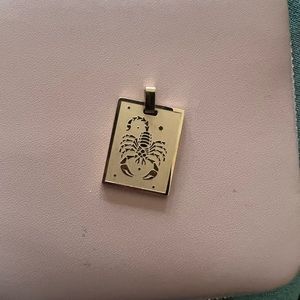 Bagatiba Scorpio Charm